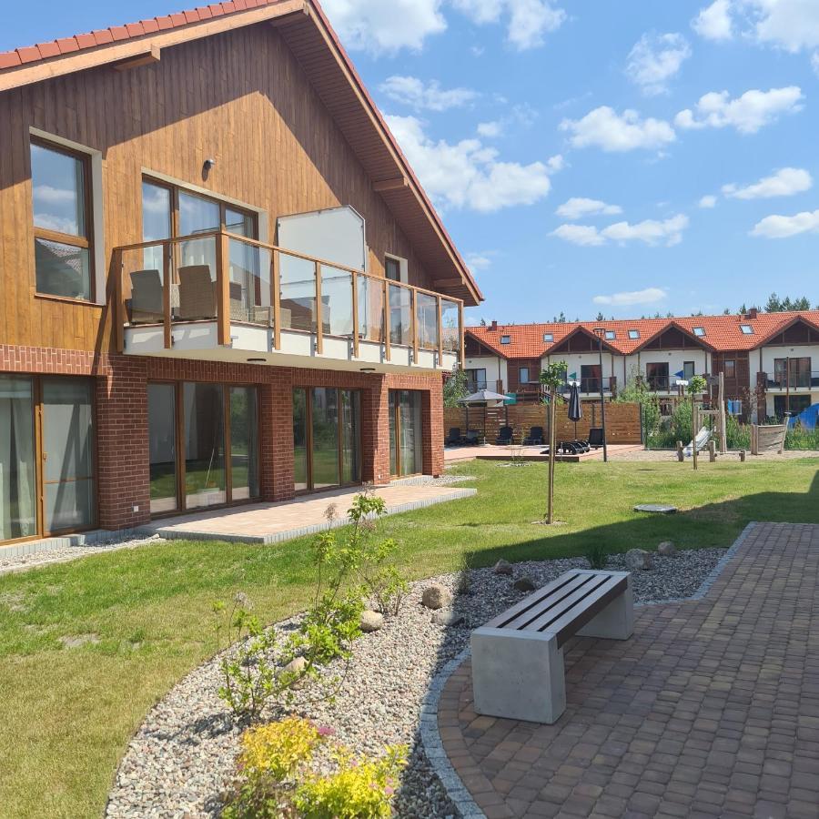 Lebskie Zacisze - Apartamenty Lebska Ostoja- Piaskowa Zarnowska Exterior photo