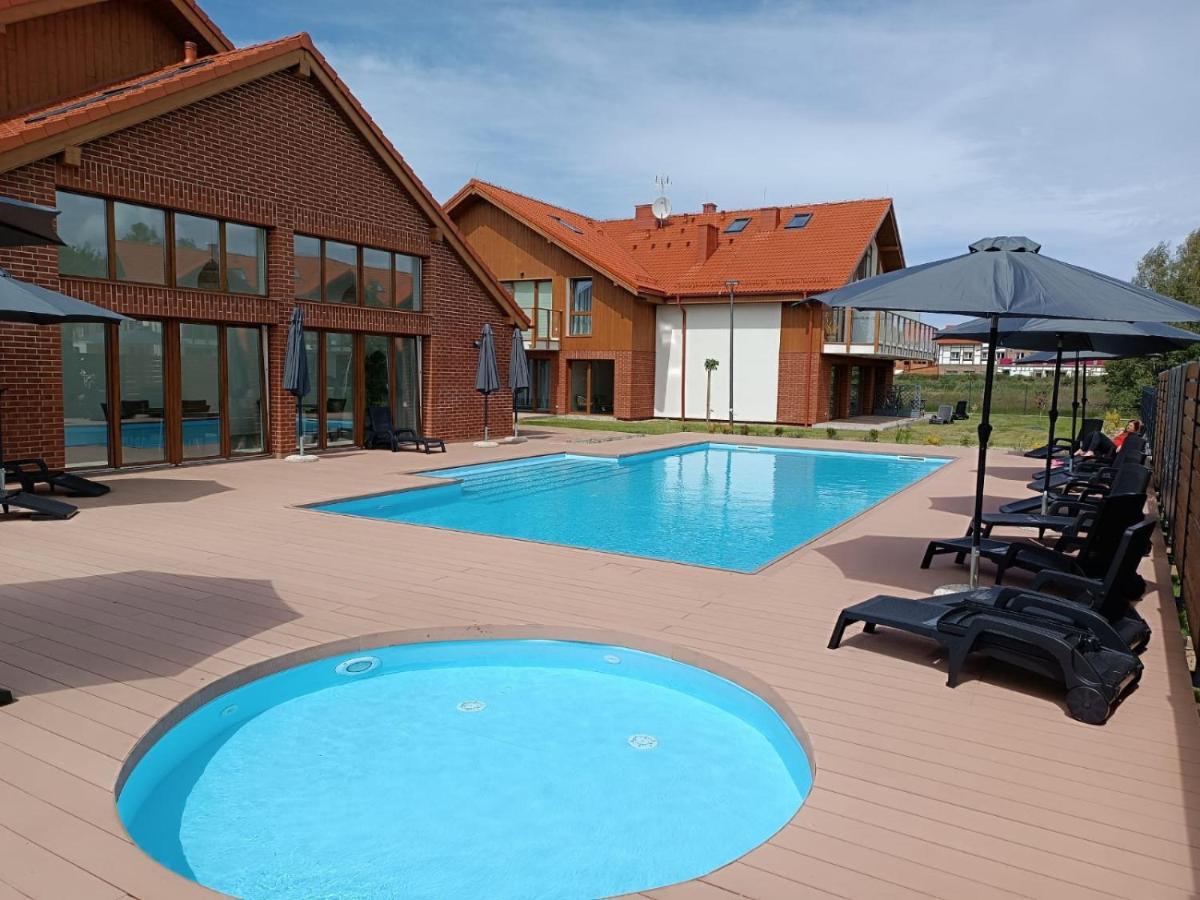 Lebskie Zacisze - Apartamenty Lebska Ostoja- Piaskowa Zarnowska Exterior photo